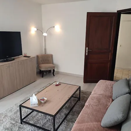 F2 Florival 45m2, Avec Terrasse, Route Du Vin Et Free Parking شقة