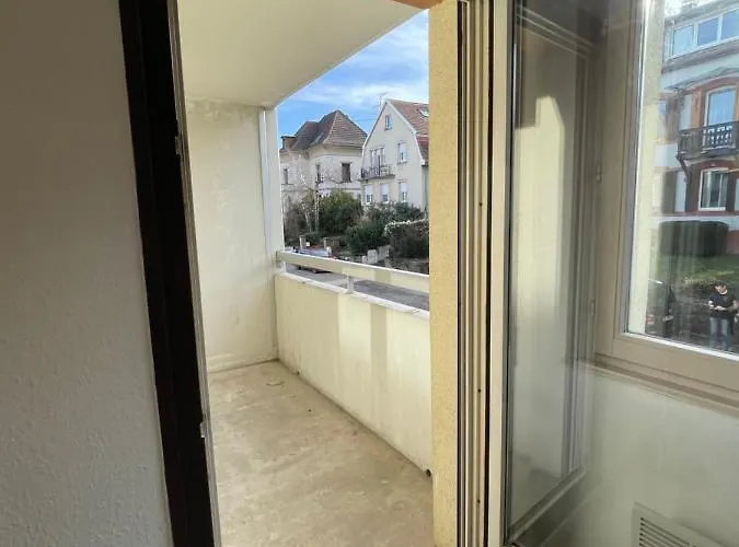 F2 Florival 45m2, Avec Terrasse, Route Du Vin Et Free Parking شقة